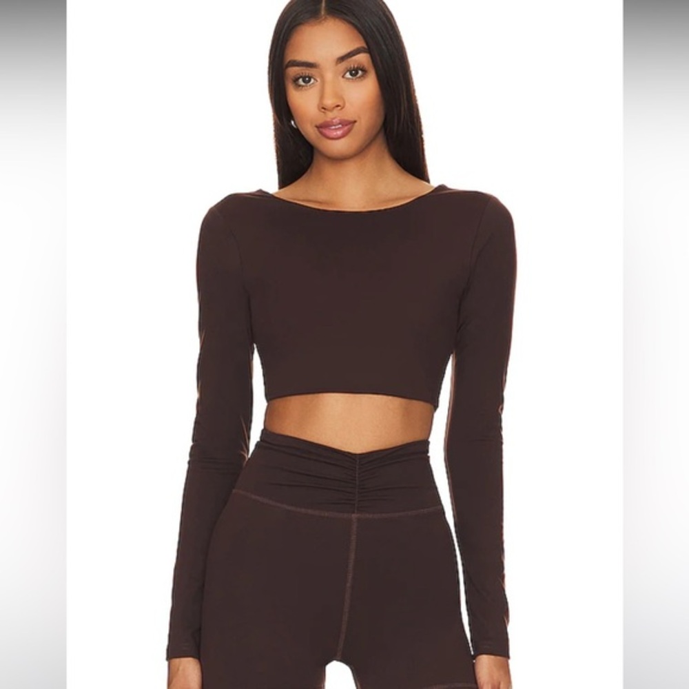 NWT Camila Coelho Haley Cropped Long Sleeve Top in Deep Brown
